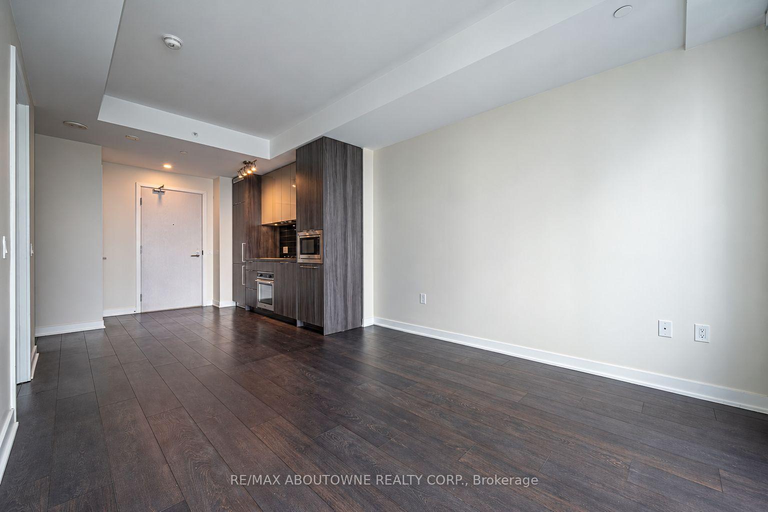 Photo 9 of Unit 4805, 115 Blue Jays Way, Toronto, Waterfront Communities — HOMEH