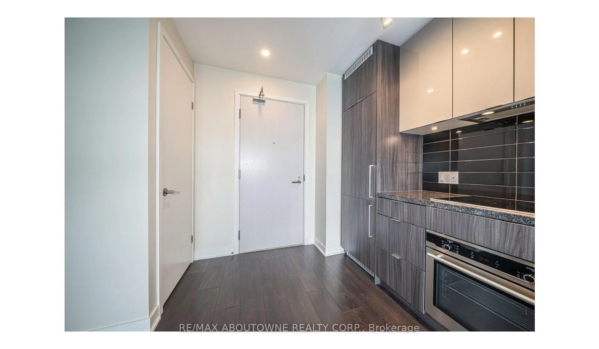 Photo 23 of Unit 4805, 115 Blue Jays Way, Toronto, Waterfront Communities — HOMEH