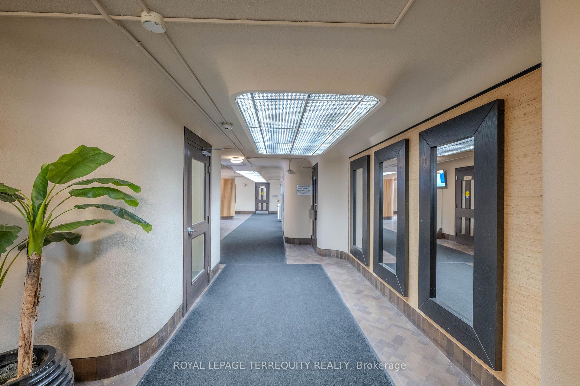 Photo 4 of Unit 309, 1 Massey Square, Toronto, Crescent Town — HOMEH