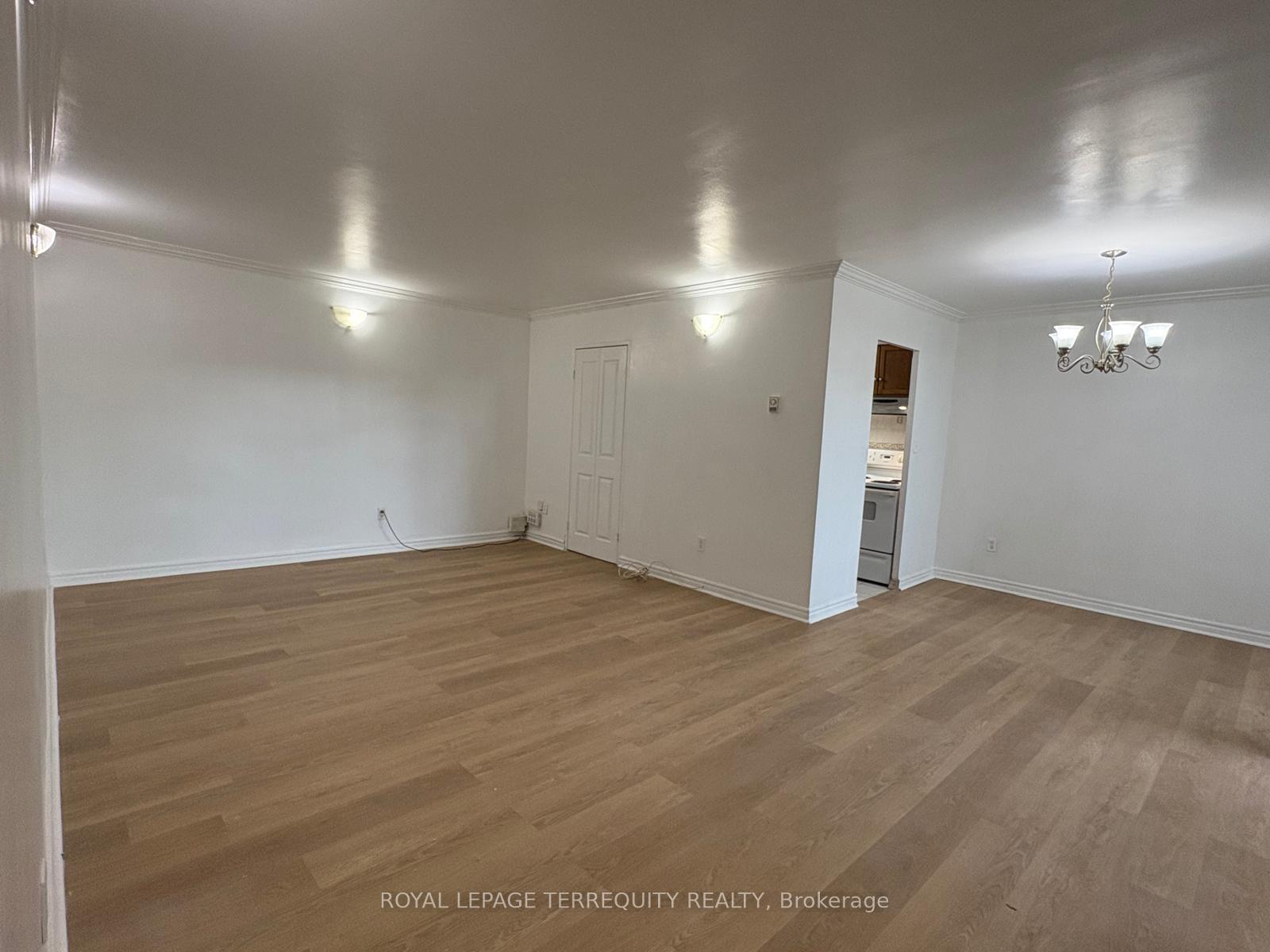 Photo 7 of Unit 309, 1 Massey Square, Toronto, Crescent Town — HOMEH