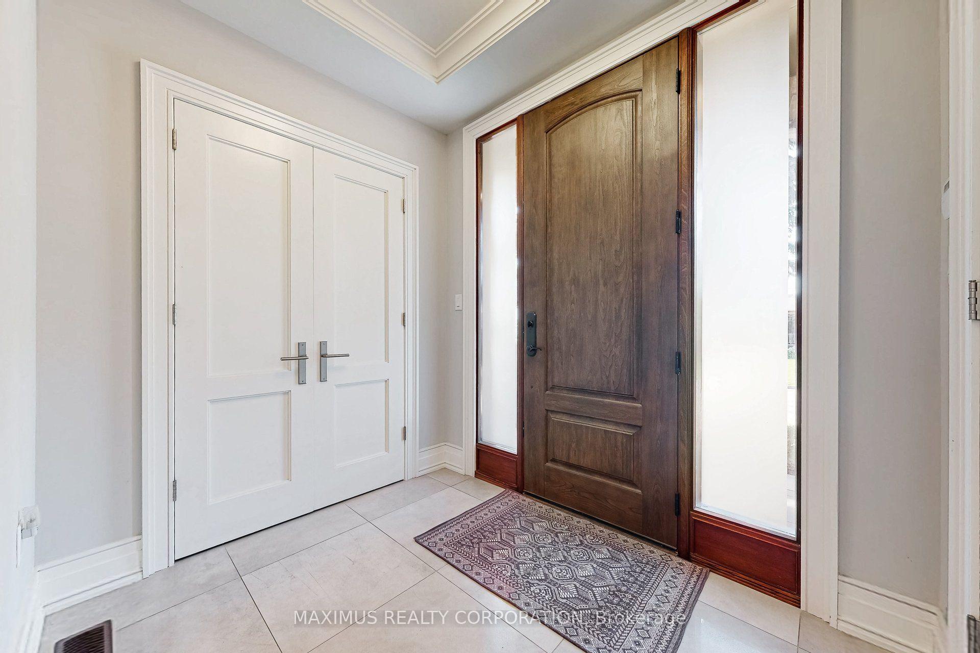 Photo 7 of 24 Brussels Street, Etobicoke, Stonegate-Queensway — HOMEH