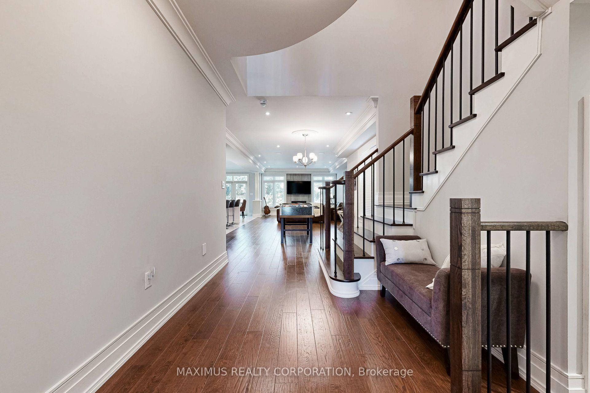 Photo 9 of 24 Brussels Street, Etobicoke, Stonegate-Queensway — HOMEH