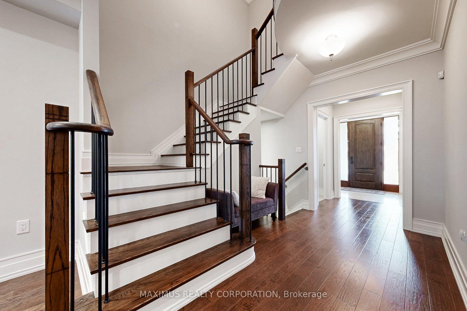 Photo 10 of 24 Brussels Street, Etobicoke, Stonegate-Queensway — HOMEH