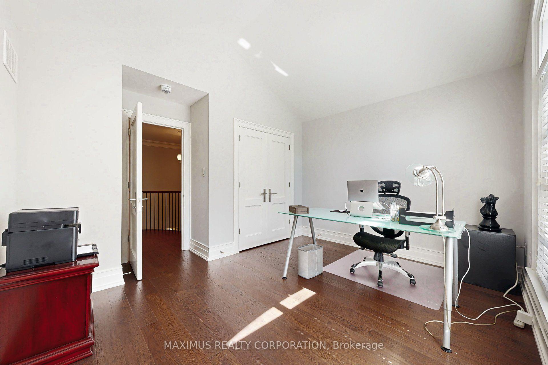 Photo 27 of 24 Brussels Street, Etobicoke, Stonegate-Queensway — HOMEH