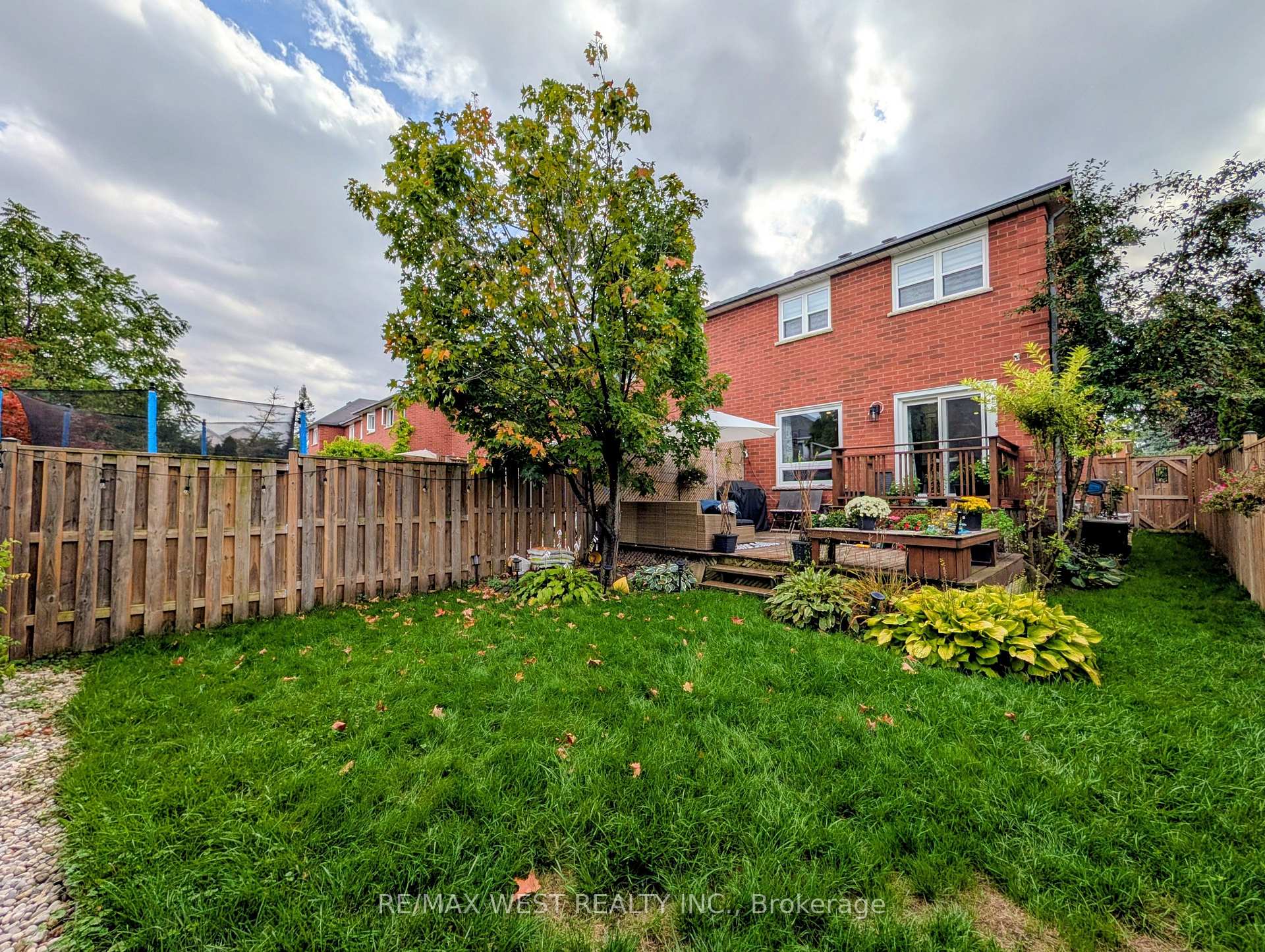 Photo 38 of 2213 Ridge Landing, Oakville, West Oak Trails — HOMEH