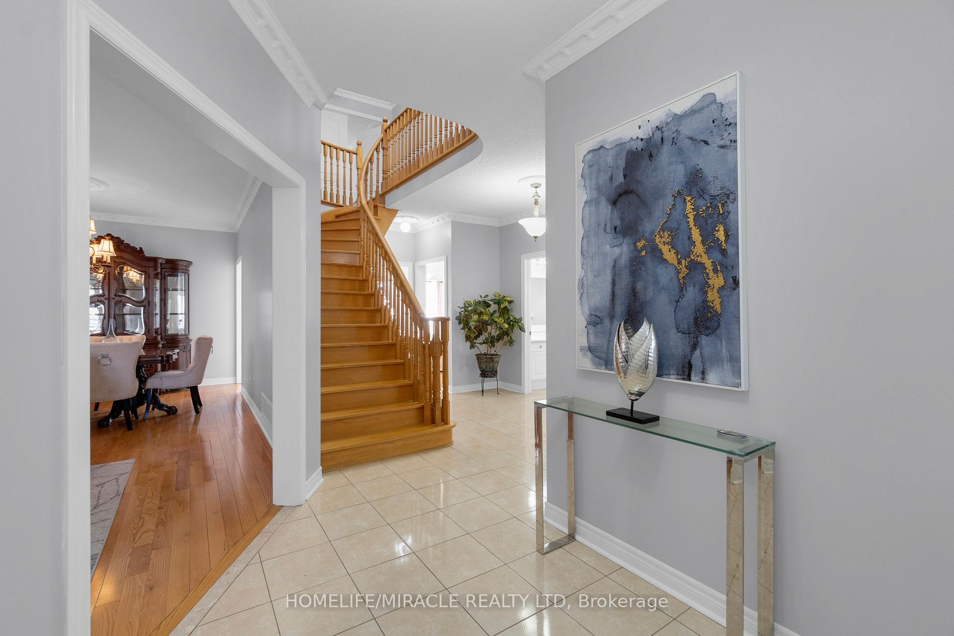Photo 10 of 18 Hartwell Gate, Brampton, Sandringham-Wellington — HOMEH