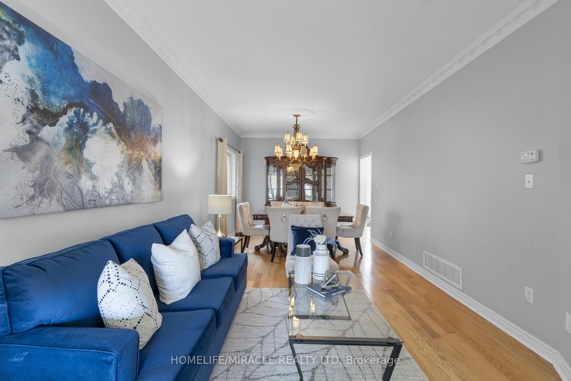 Photo 16 of 18 Hartwell Gate, Brampton, Sandringham-Wellington — HOMEH