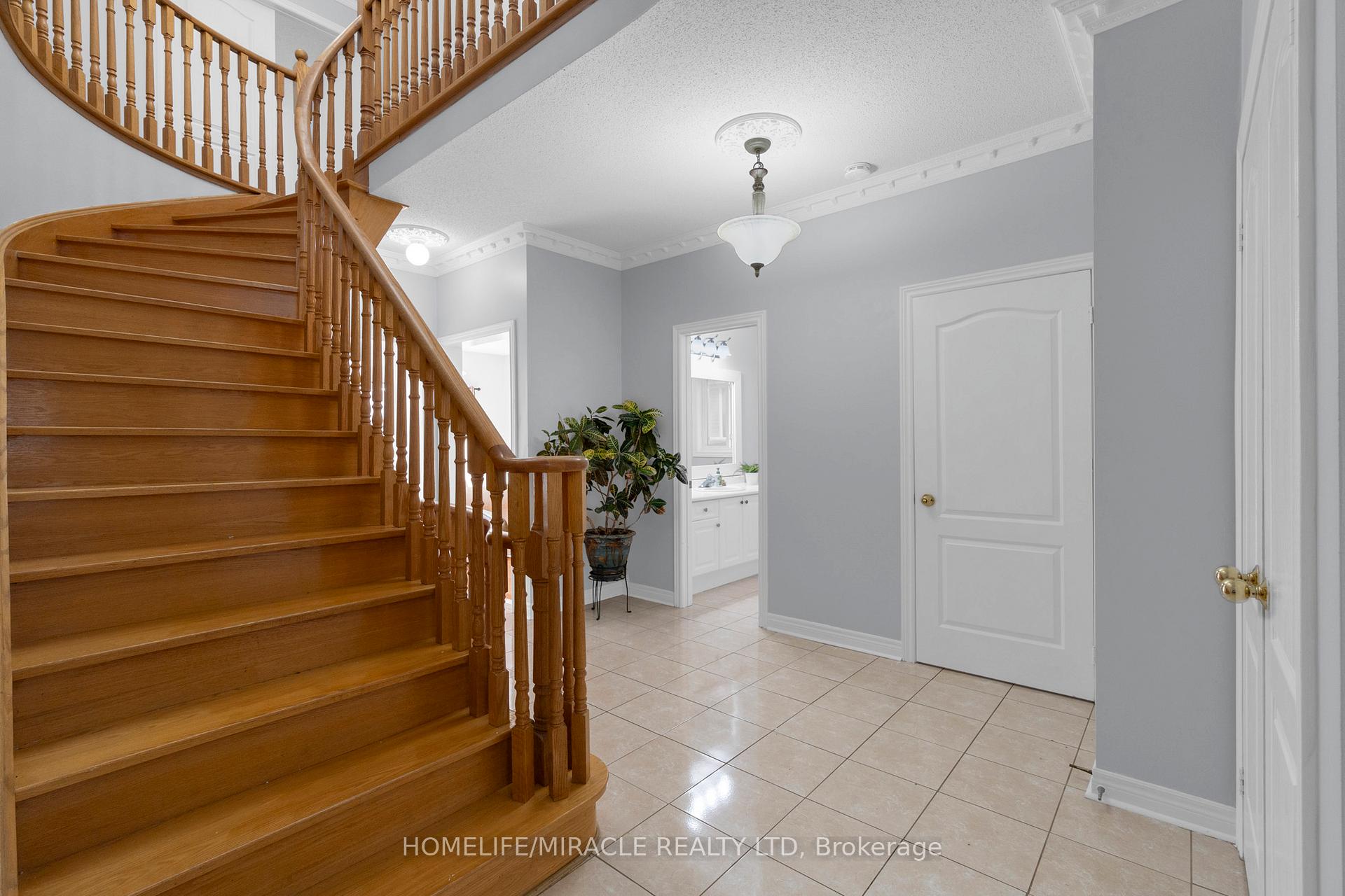 Photo 40 of 18 Hartwell Gate, Brampton, Sandringham-Wellington — HOMEH