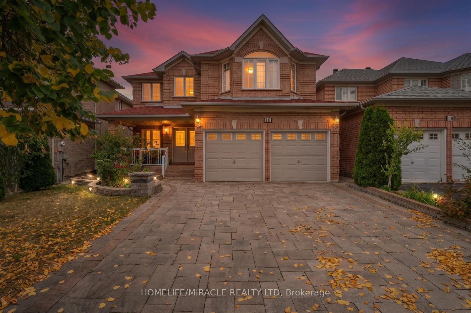 Photo 4 of 18 Hartwell Gate, Brampton, Sandringham-Wellington — HOMEH