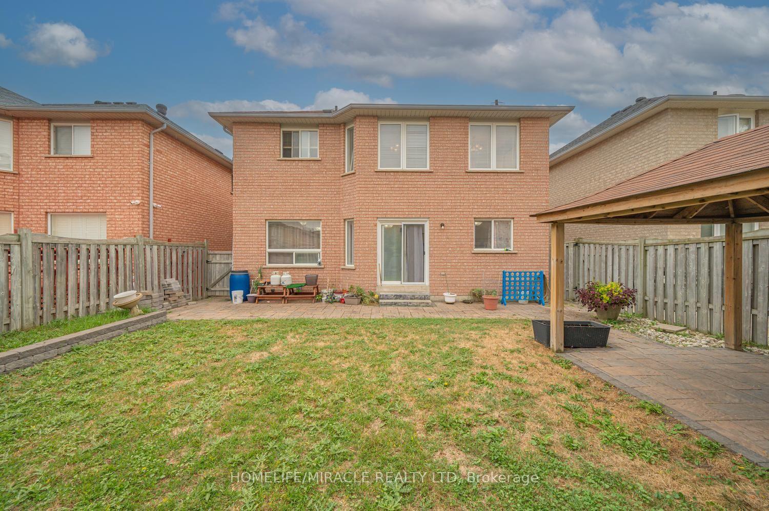 Photo 91 of 18 Hartwell Gate, Brampton, Sandringham-Wellington — HOMEH