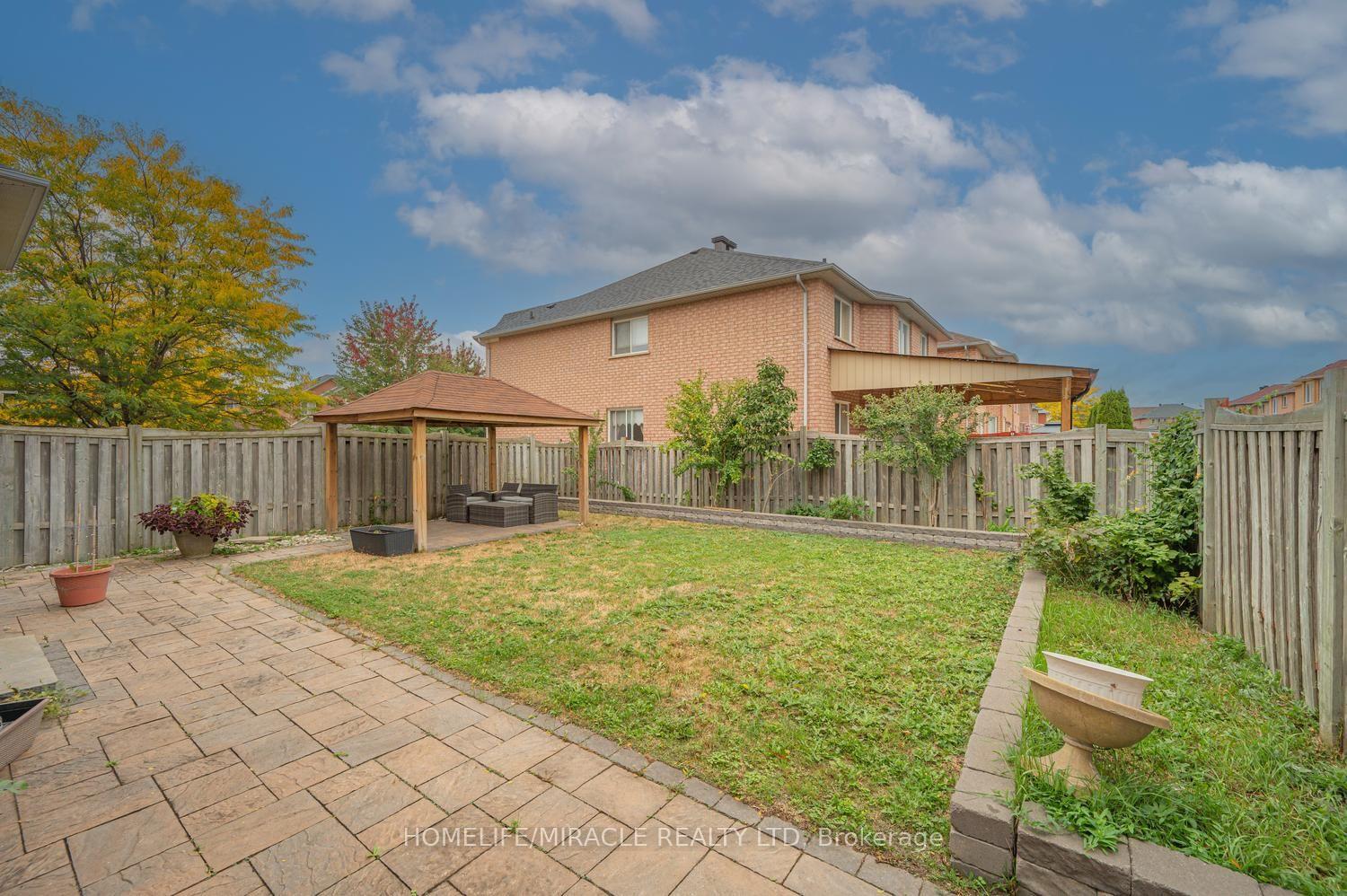 Photo 93 of 18 Hartwell Gate, Brampton, Sandringham-Wellington — HOMEH