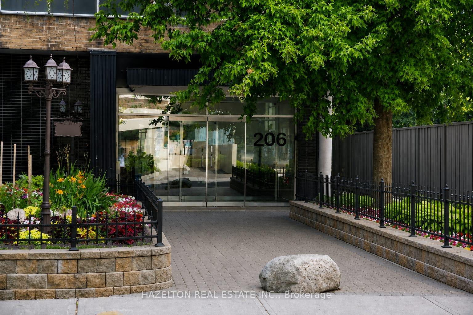 Photo 18 of Unit 901, 206 St George Street, Toronto, The Annex — HOMEH