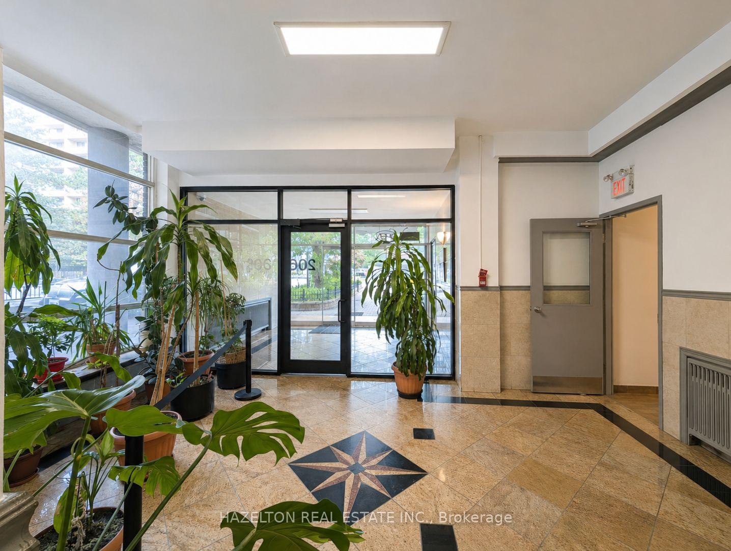 Photo 21 of Unit 901, 206 St George Street, Toronto, The Annex — HOMEH