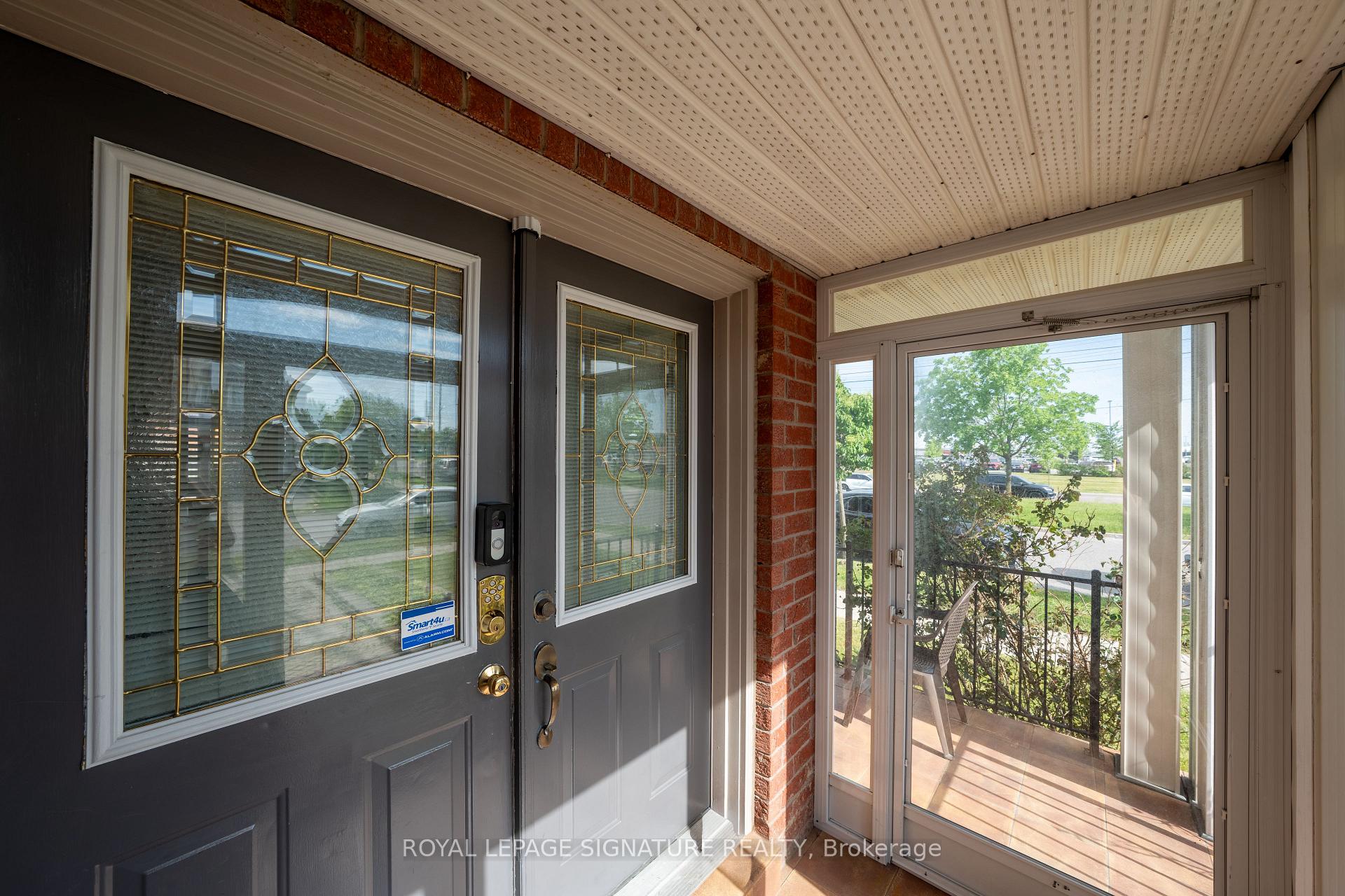 Photo 5 of 1 Holloway Road, Markham, Cedarwood — HOMEH