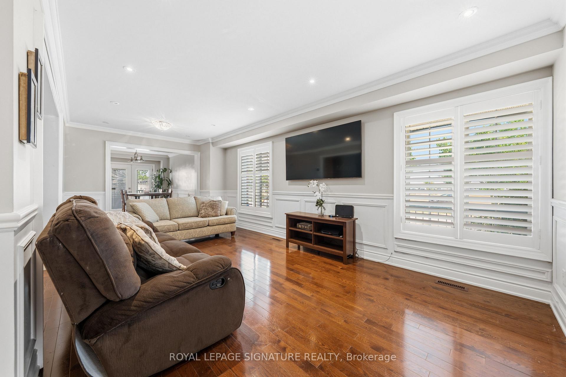 Photo 7 of 1 Holloway Road, Markham, Cedarwood — HOMEH