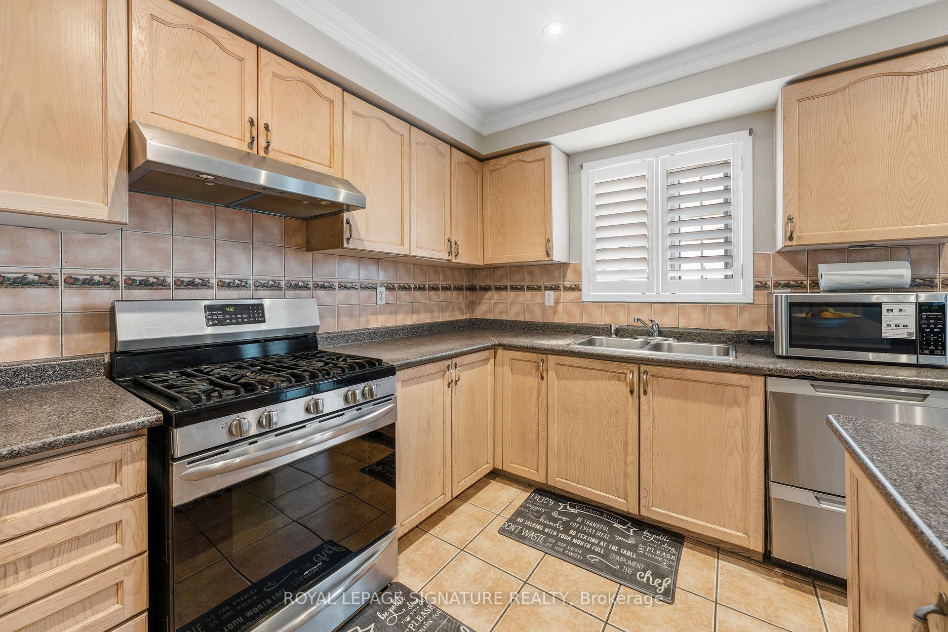 Photo 16 of 1 Holloway Road, Markham, Cedarwood — HOMEH