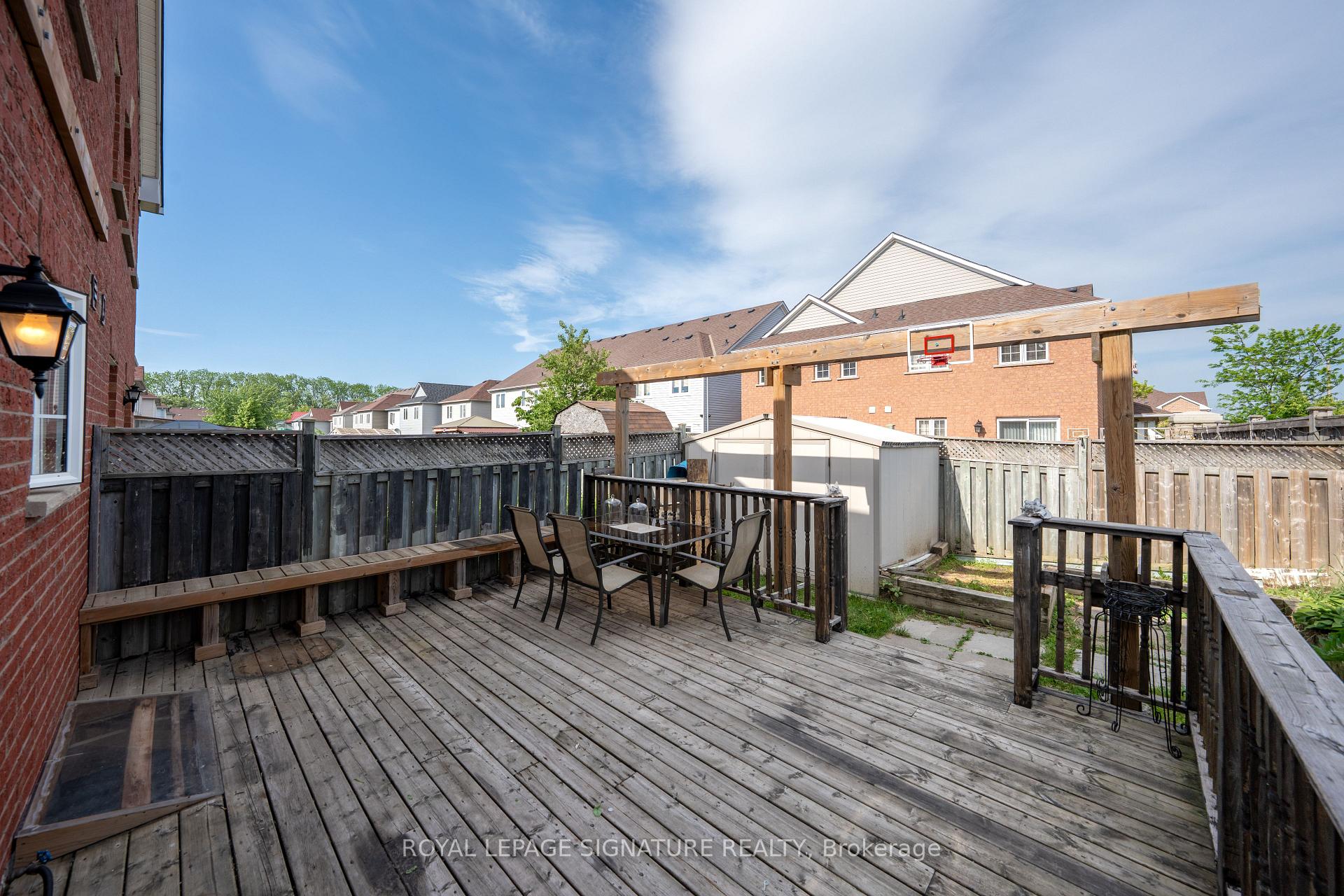 Photo 33 of 1 Holloway Road, Markham, Cedarwood — HOMEH