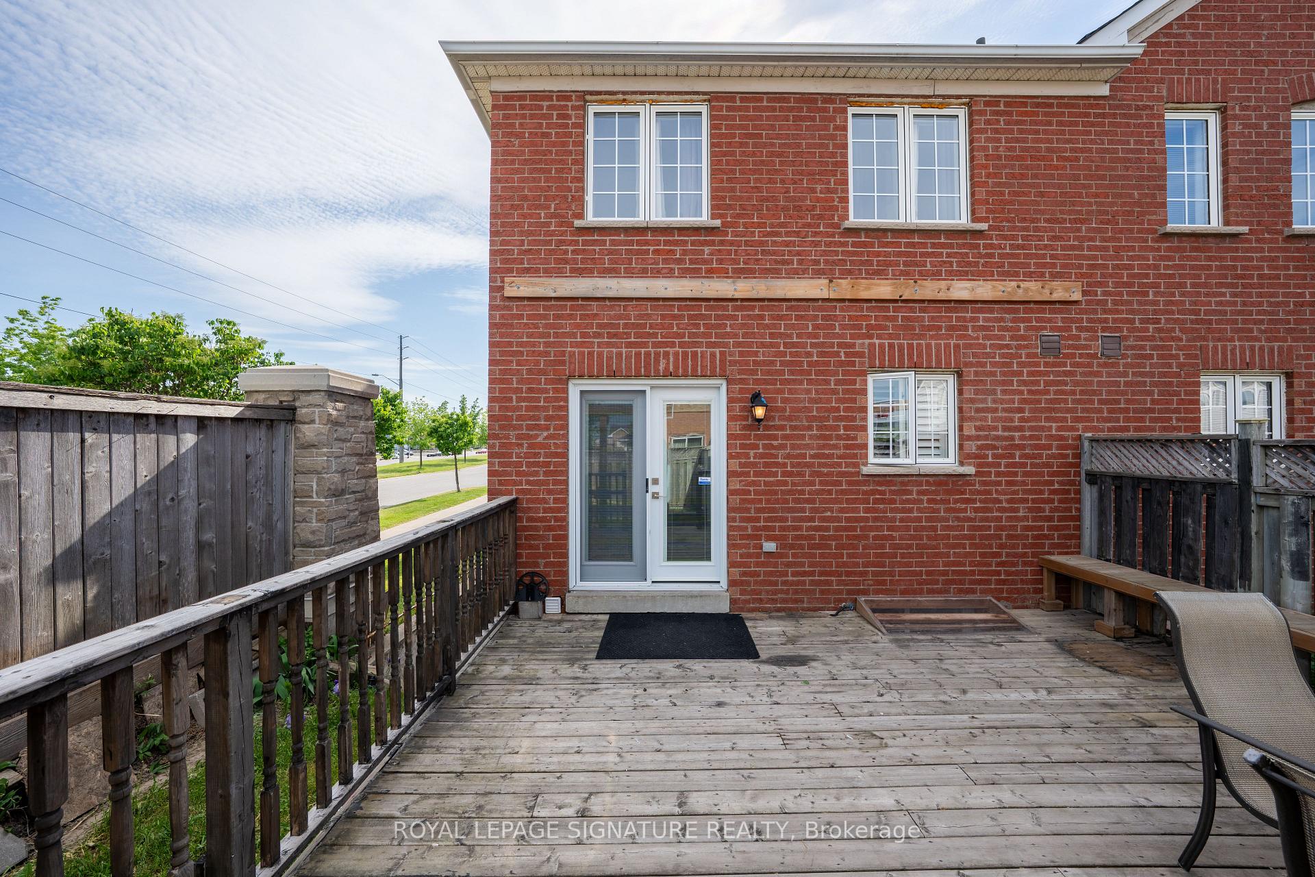 Photo 35 of 1 Holloway Road, Markham, Cedarwood — HOMEH