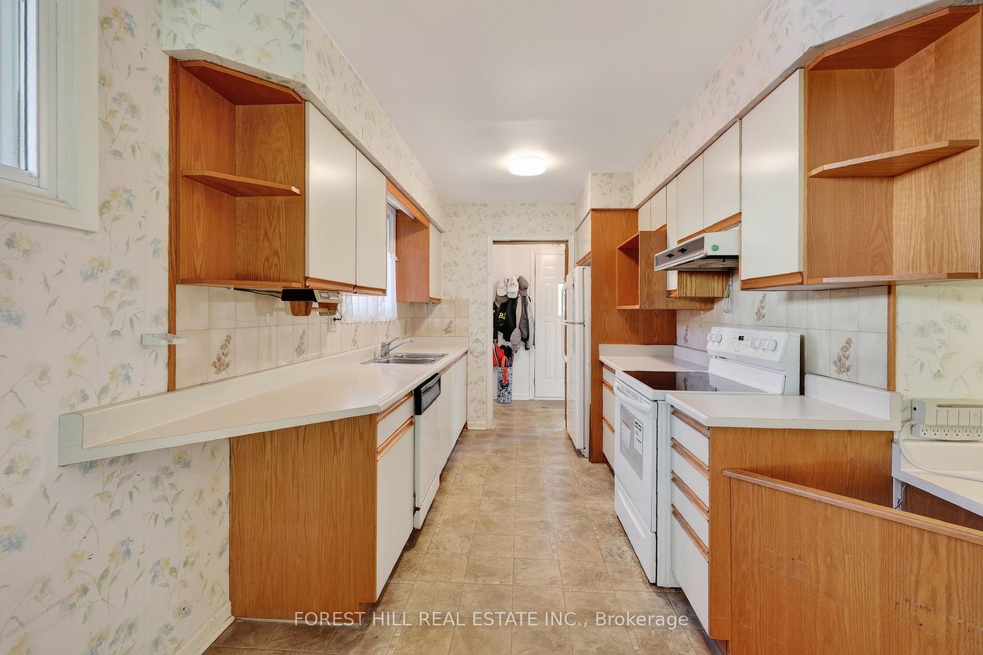 Photo 7 of 4 Glenstroke Drive, Scarborough, Agincourt South-Malvern West — HOMEH