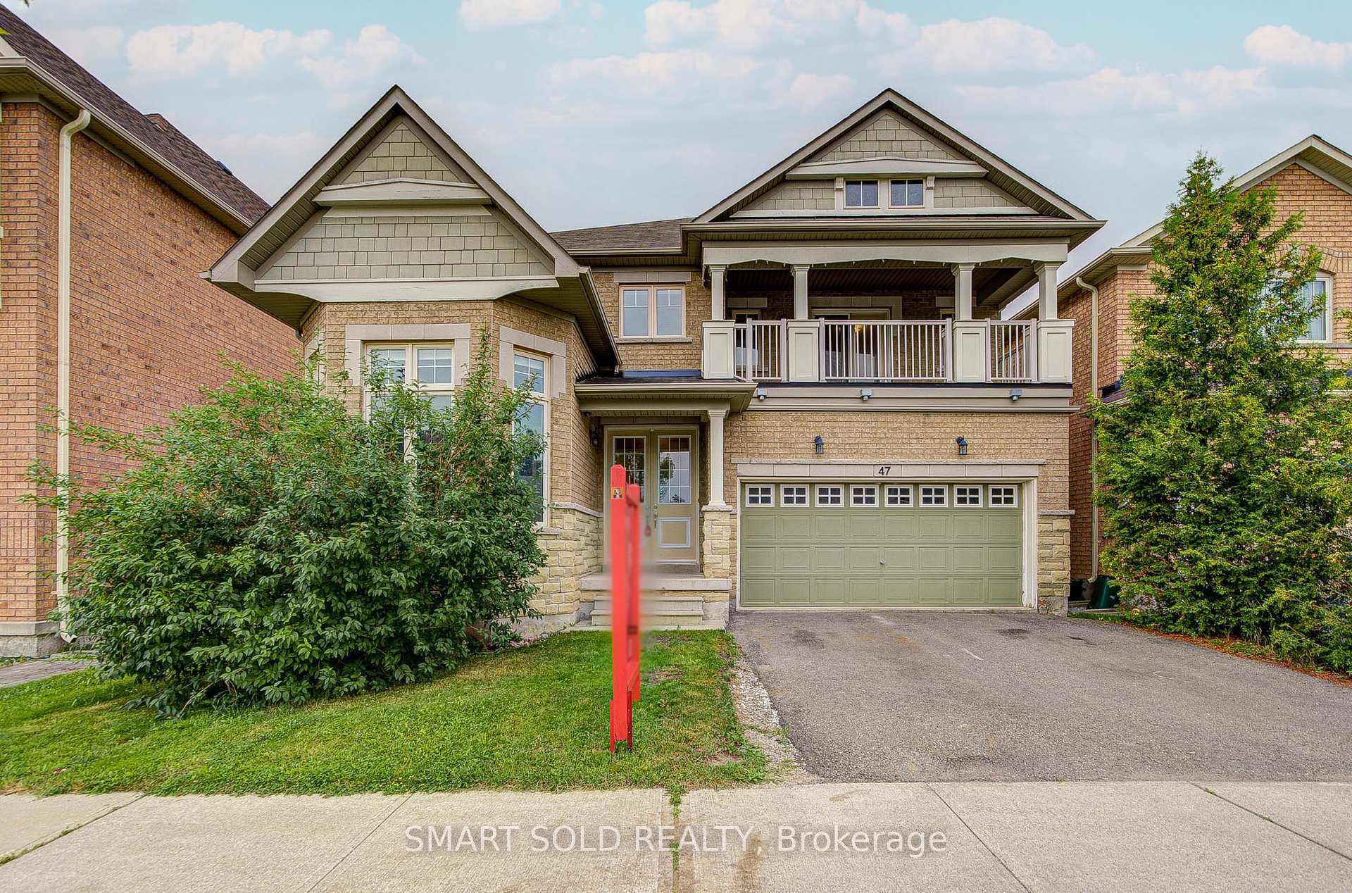 Photo 2 of 47 Township Avenue, Richmond Hill, Jefferson — HOMEH