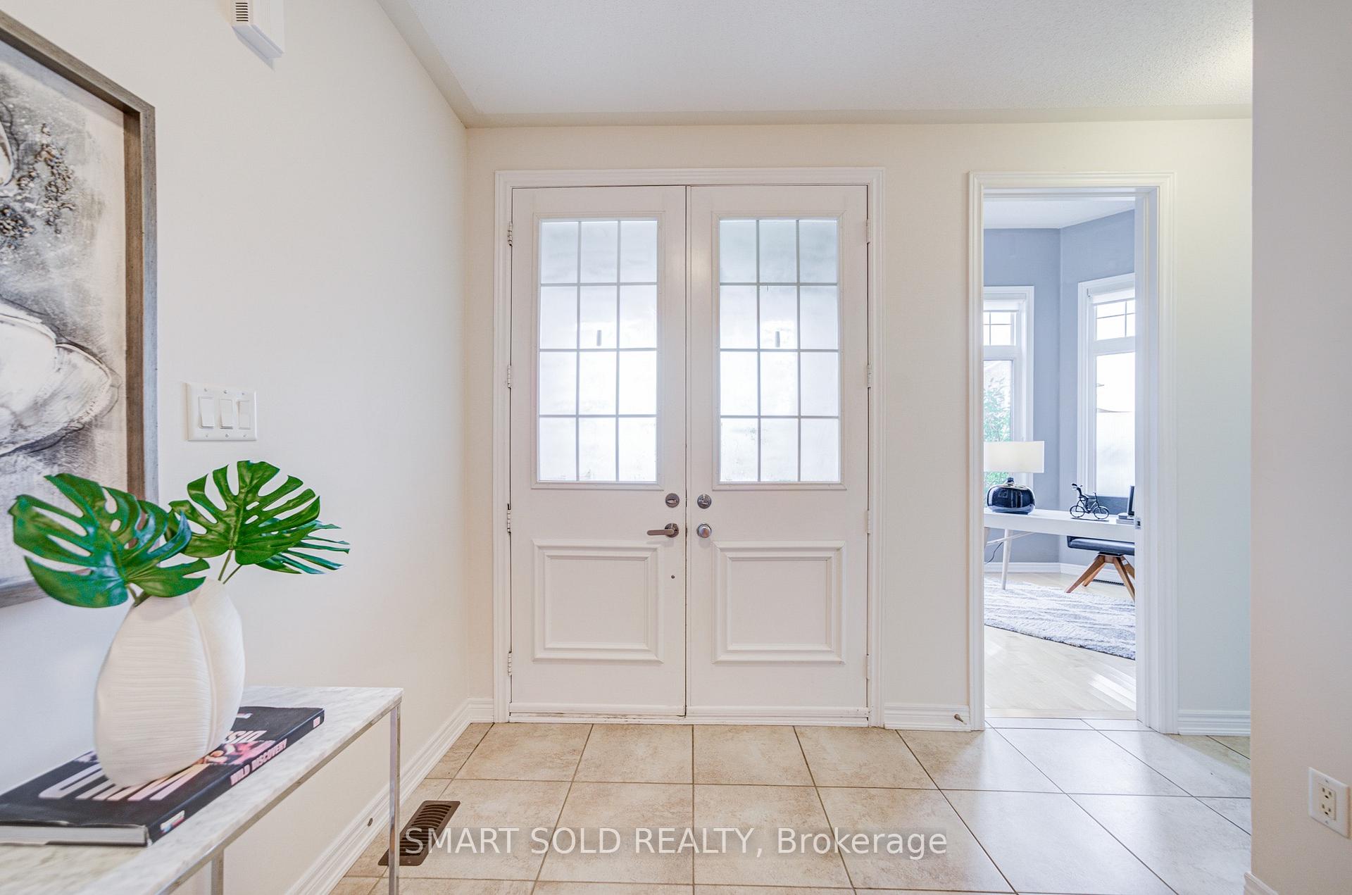 Photo 7 of 47 Township Avenue, Richmond Hill, Jefferson — HOMEH