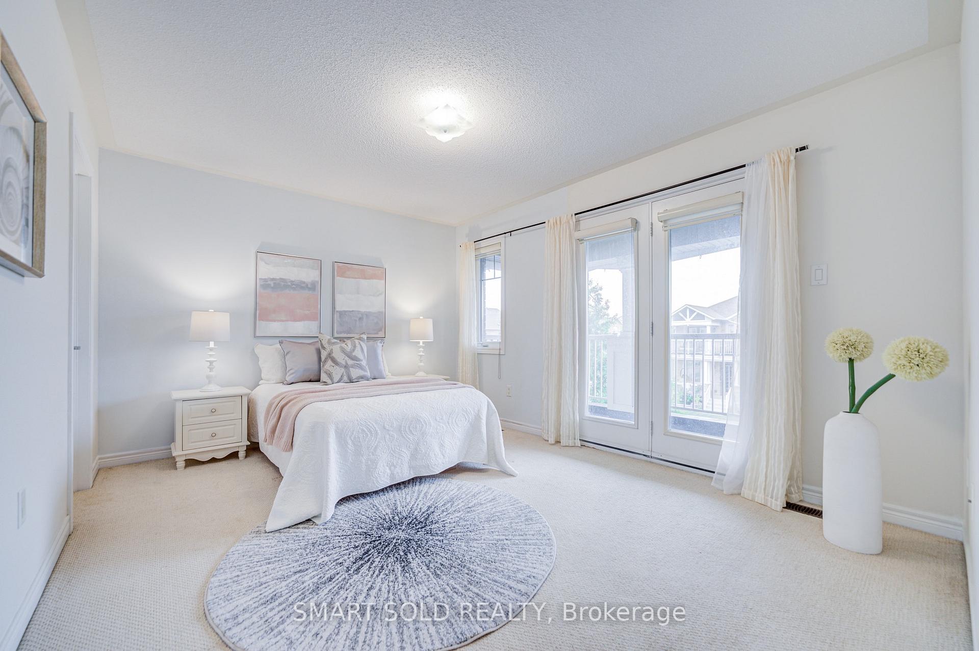Photo 44 of 47 Township Avenue, Richmond Hill, Jefferson — HOMEH