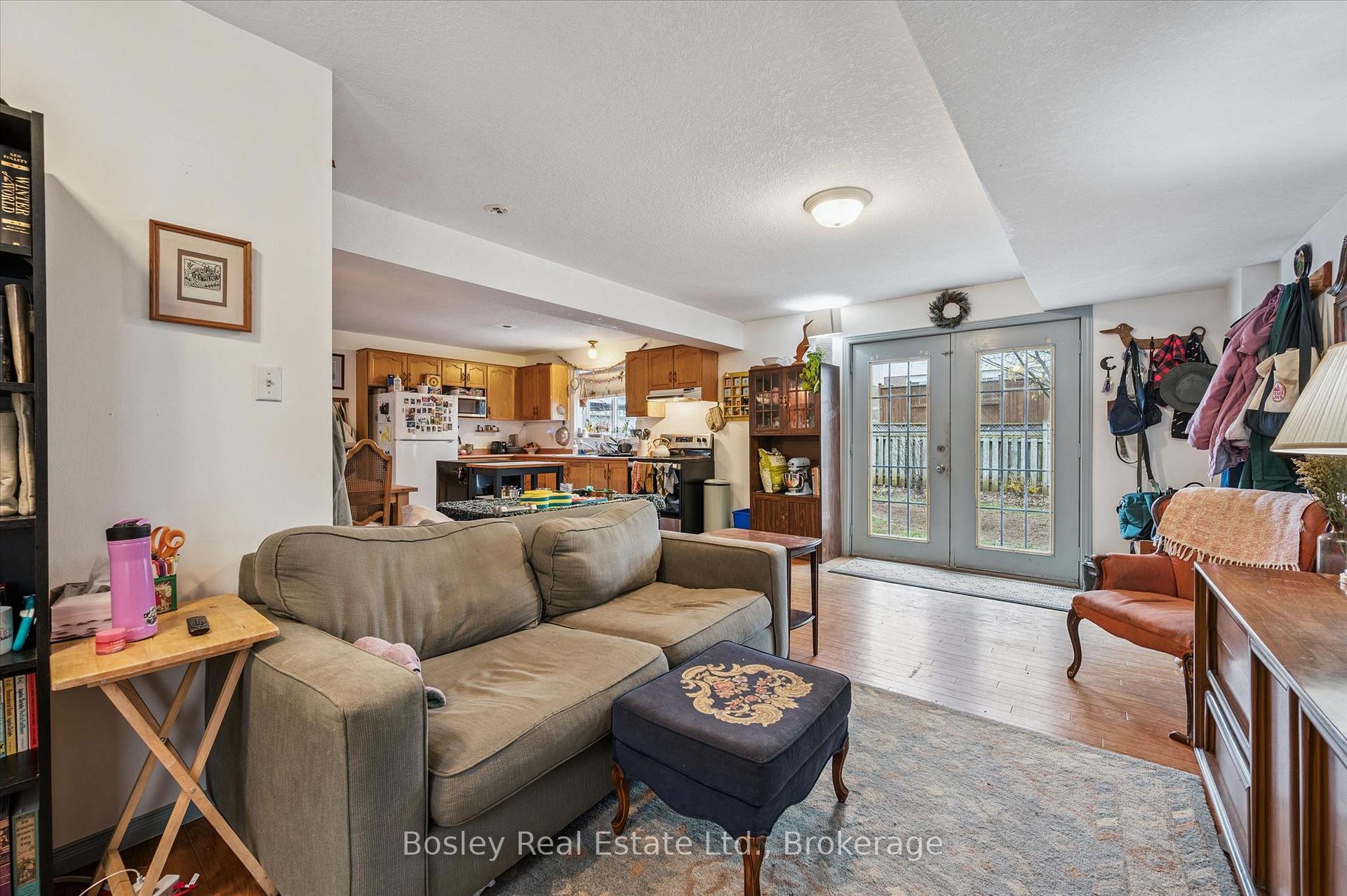 Photo 30 of 4 Hayward Crescent, Guelph, Clairfields/Hanlon Business Park — HOMEH
