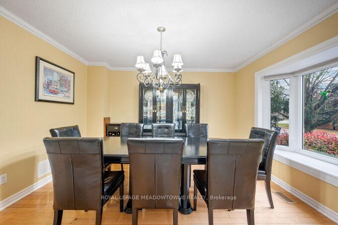 Photo 11 of 13 Mckee Drive, Caledon, Caledon East — HOMEH