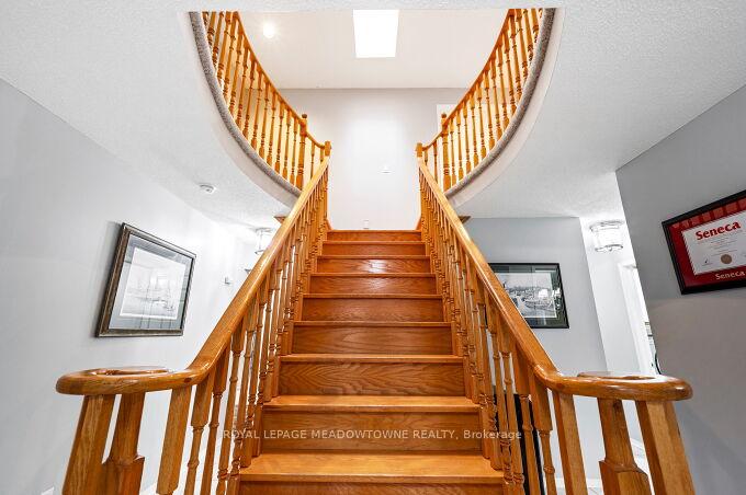 Photo 22 of 13 Mckee Drive, Caledon, Caledon East — HOMEH