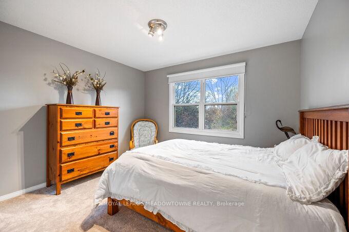 Photo 29 of 13 Mckee Drive, Caledon, Caledon East — HOMEH