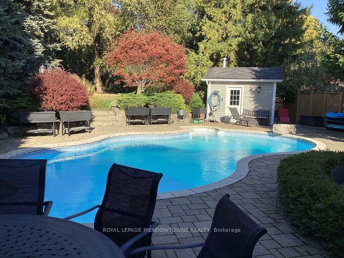 Photo 36 of 13 Mckee Drive, Caledon, Caledon East — HOMEH