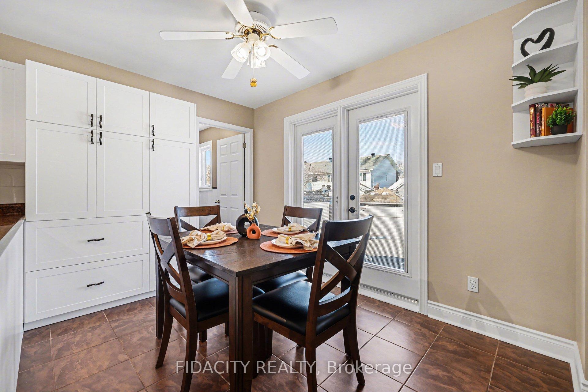 Photo 11 of 21 West Ridge Drive, Ottawa, Stittsville (Central) — HOMEH