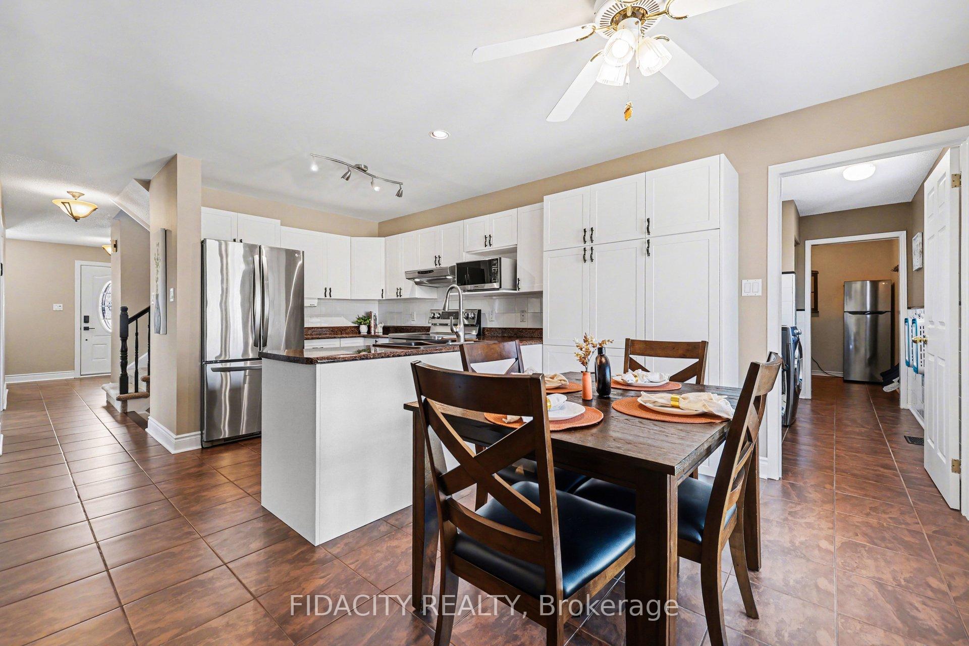 Photo 13 of 21 West Ridge Drive, Ottawa, Stittsville (Central) — HOMEH