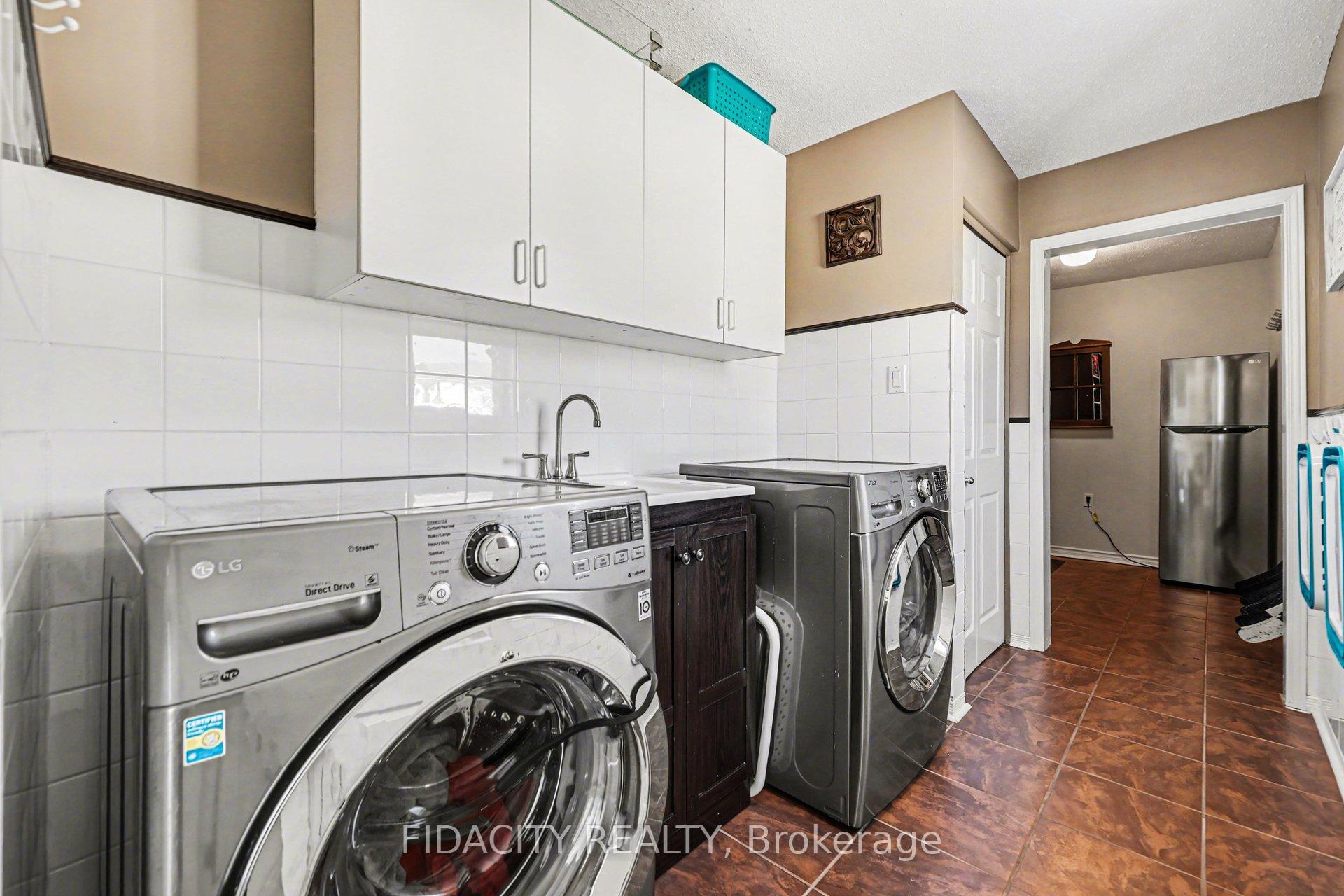 Photo 18 of 21 West Ridge Drive, Ottawa, Stittsville (Central) — HOMEH