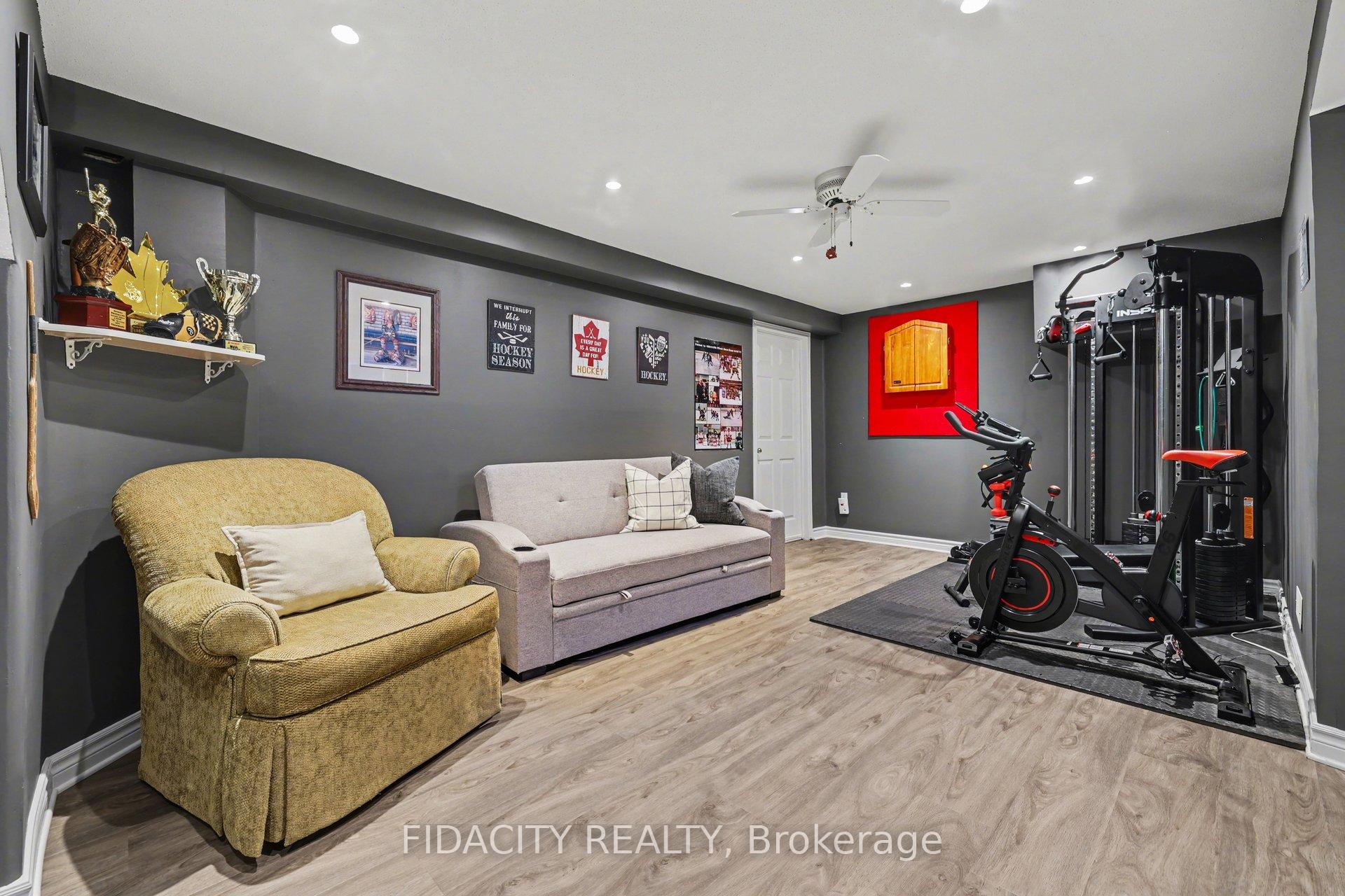 Photo 26 of 21 West Ridge Drive, Ottawa, Stittsville (Central) — HOMEH
