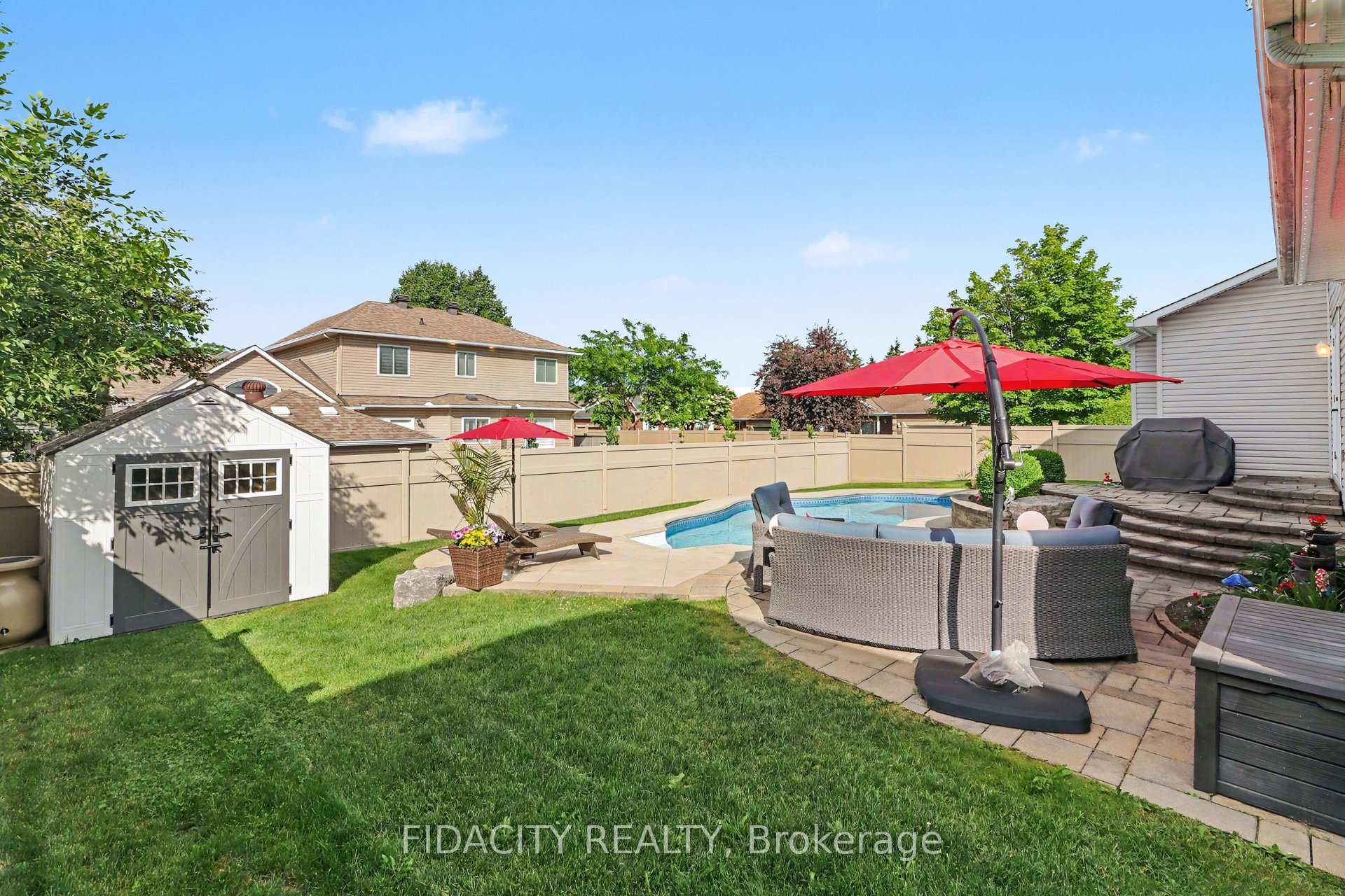 Photo 34 of 21 West Ridge Drive, Ottawa, Stittsville (Central) — HOMEH
