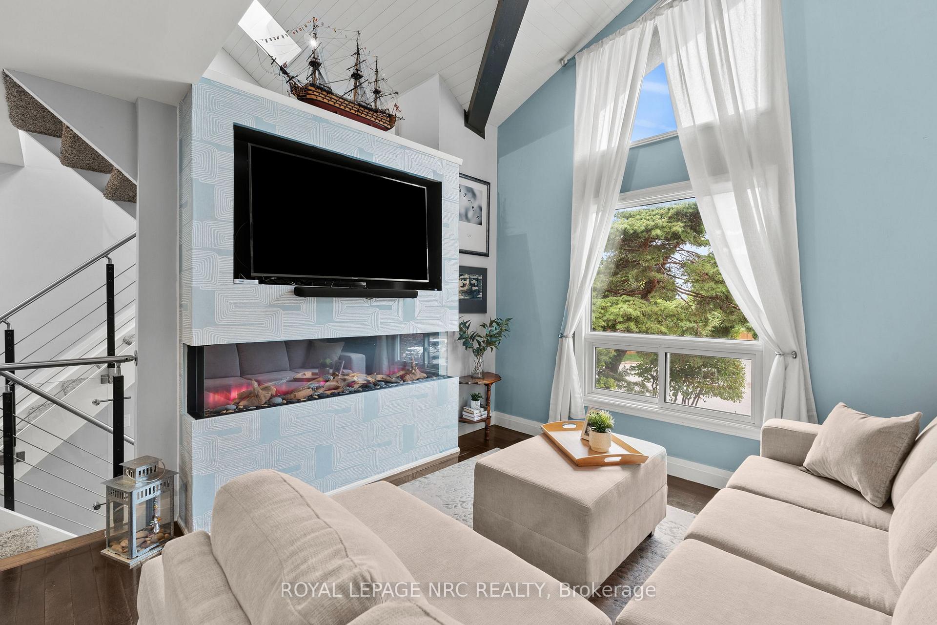 Photo 10 of Unit 15, 178 Scott Street, St. Catharines, Fairview — HOMEH