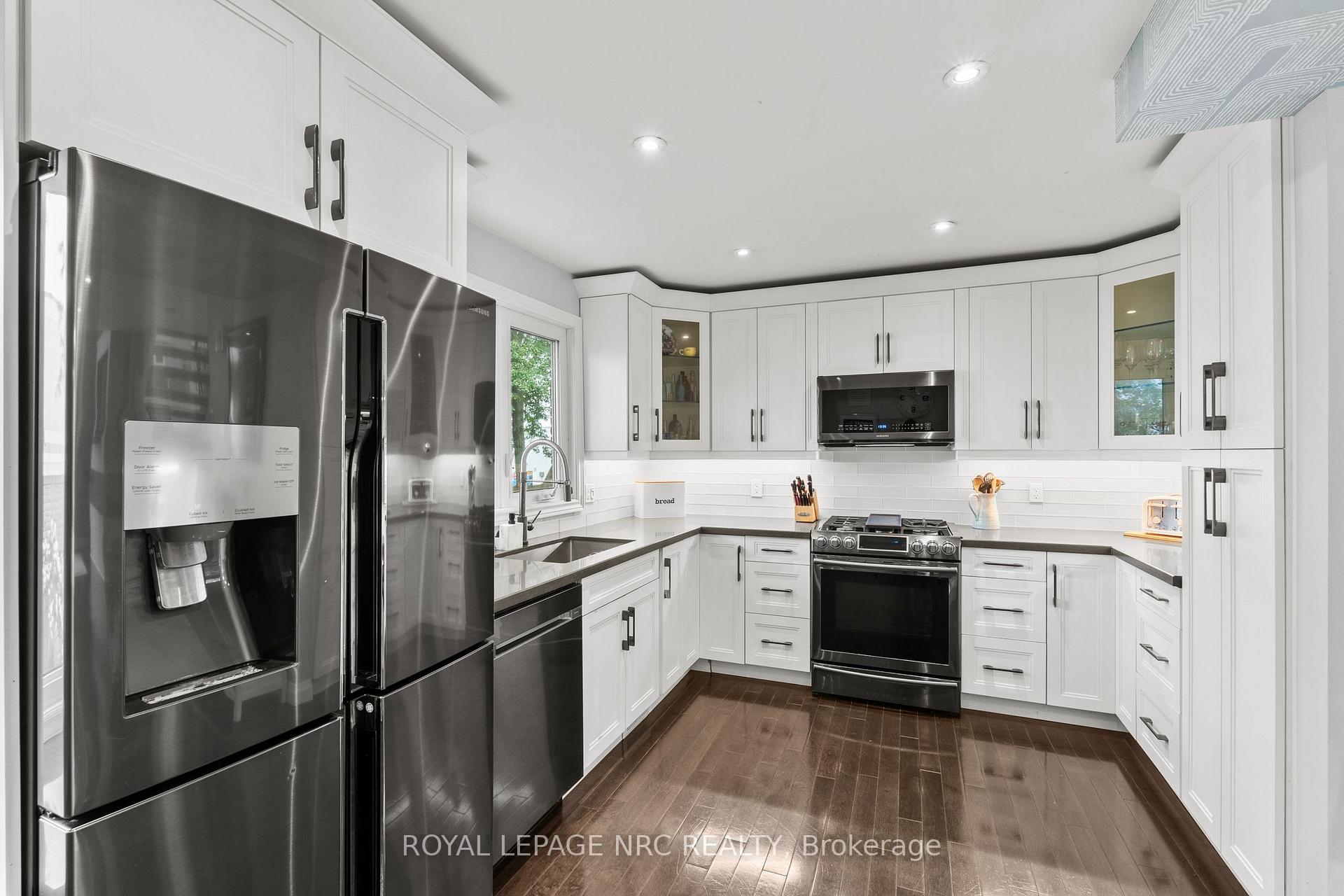 Photo 17 of Unit 15, 178 Scott Street, St. Catharines, Fairview — HOMEH