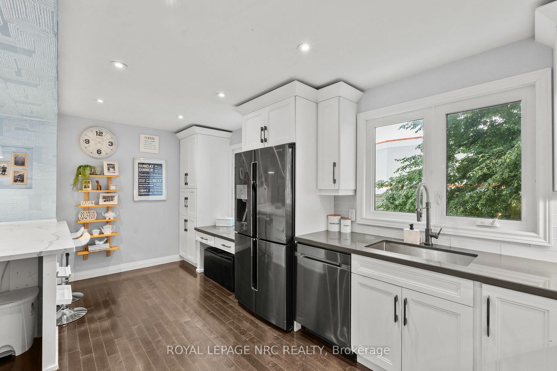 Photo 20 of Unit 15, 178 Scott Street, St. Catharines, Fairview — HOMEH