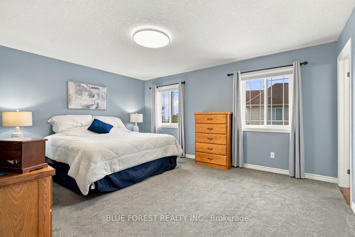 Photo 21 of 1197 Cardinal Road, London, South U — HOMEH