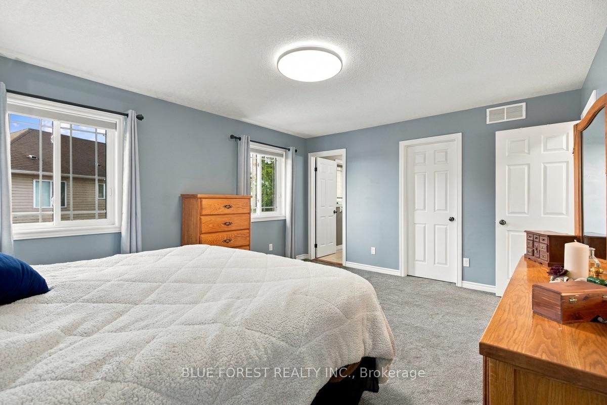 Photo 22 of 1197 Cardinal Road, London, South U — HOMEH
