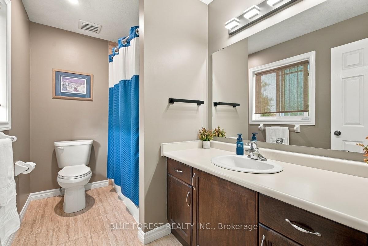 Photo 23 of 1197 Cardinal Road, London, South U — HOMEH