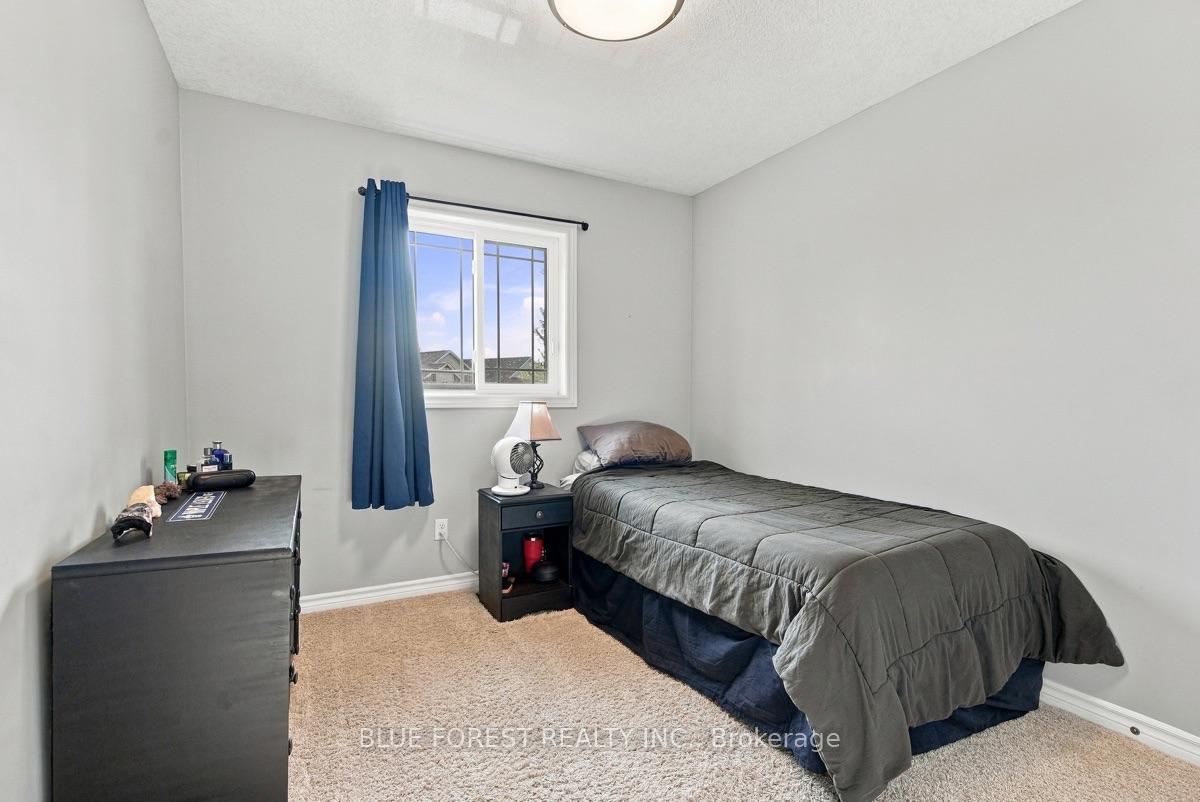 Photo 29 of 1197 Cardinal Road, London, South U — HOMEH