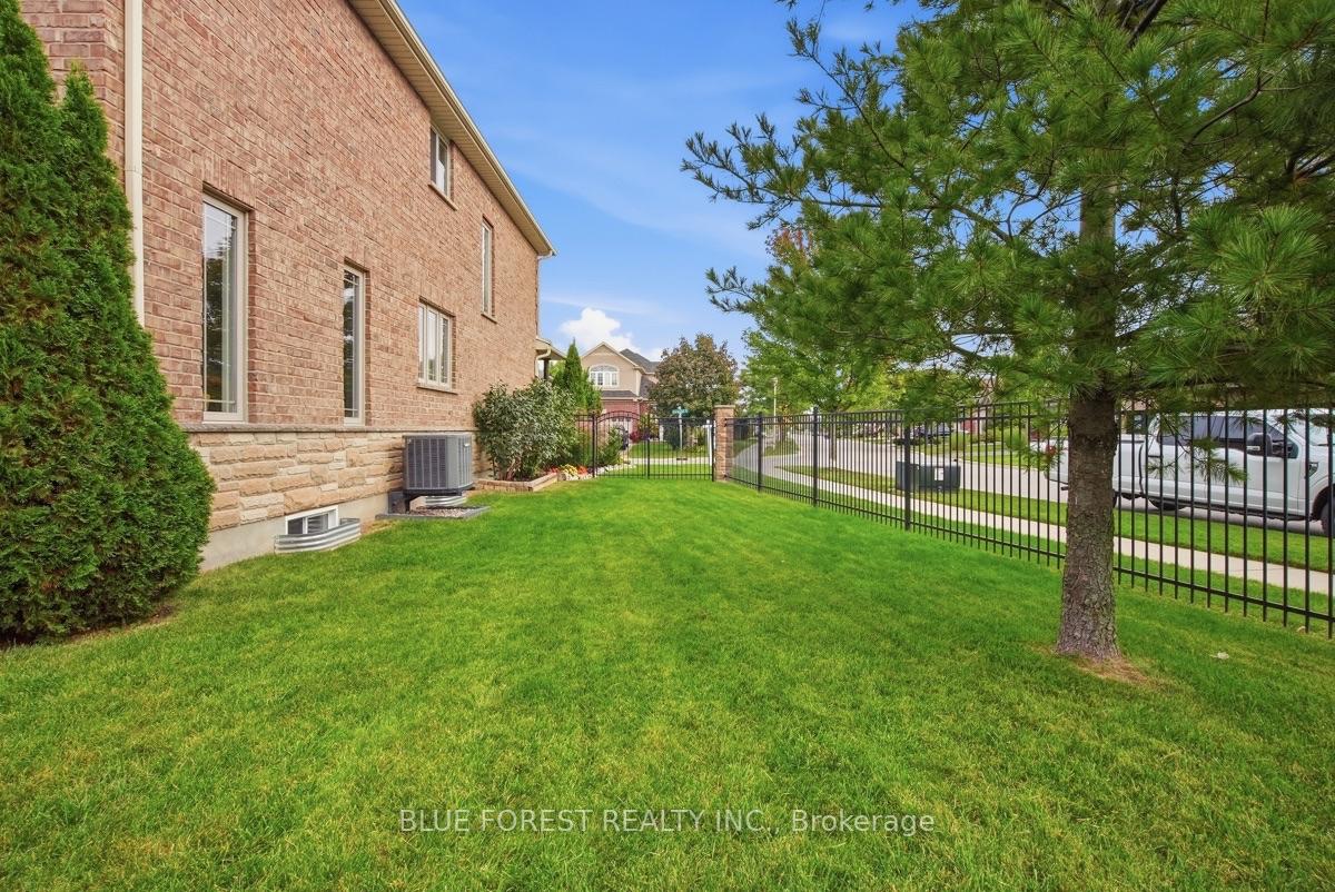 Photo 42 of 1197 Cardinal Road, London, South U — HOMEH