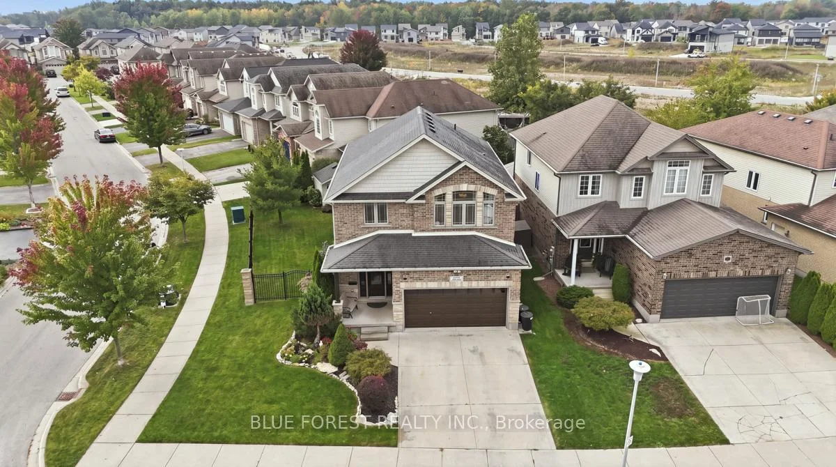 Photo 8 of 1197 Cardinal Road, London, South U — HOMEH