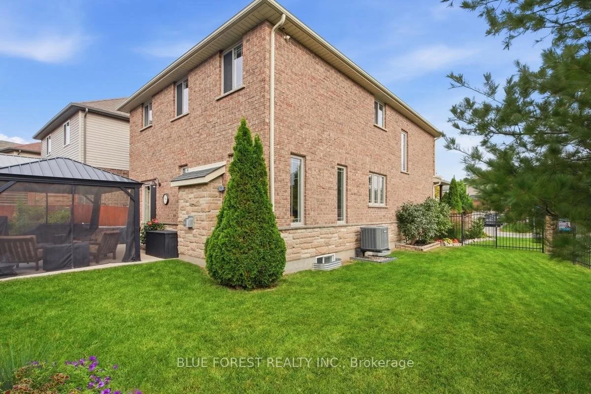 Photo 44 of 1197 Cardinal Road, London, South U — HOMEH