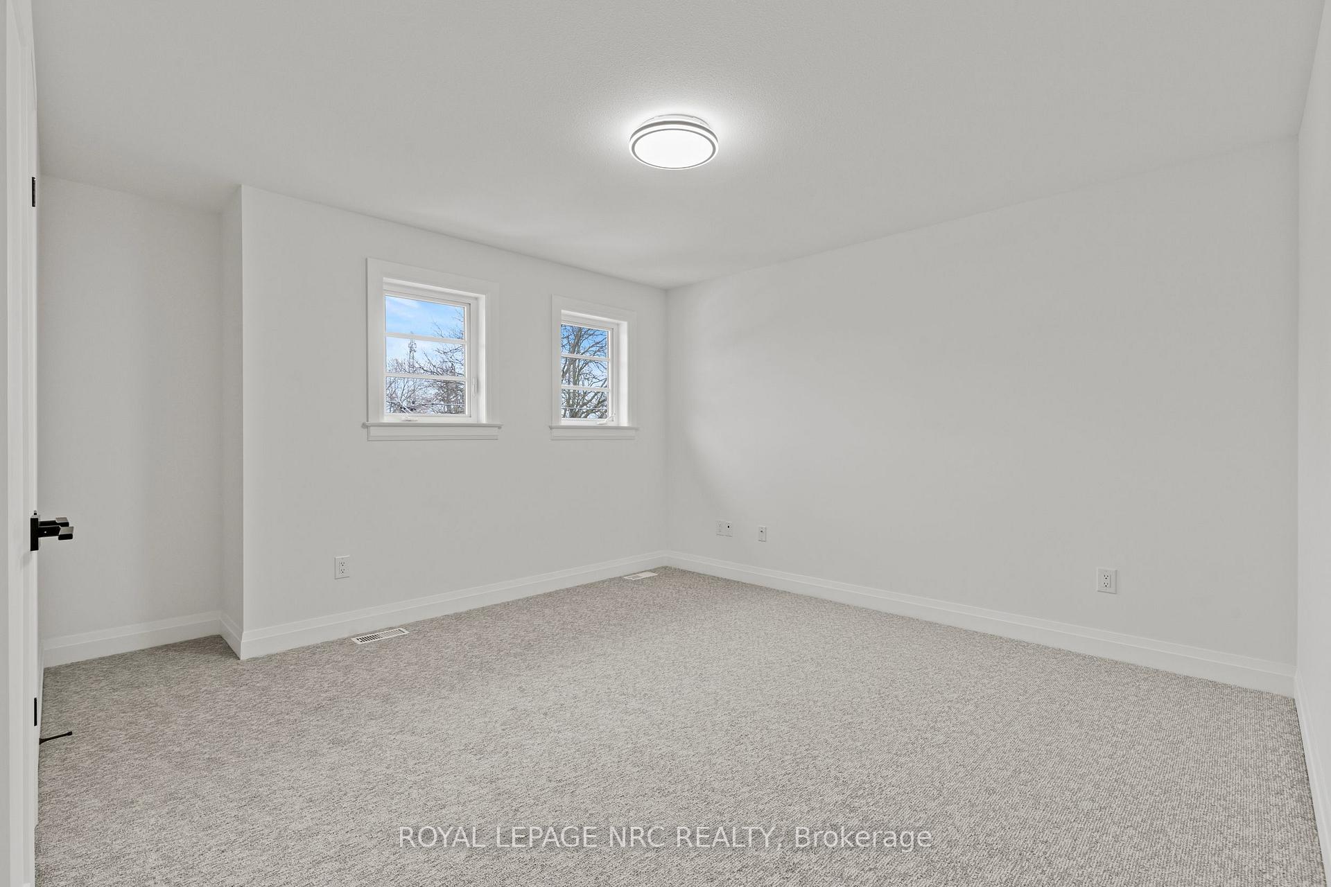 Photo 22 of 4705 Lee Avenue, Niagara Falls, Ascot — HOMEH