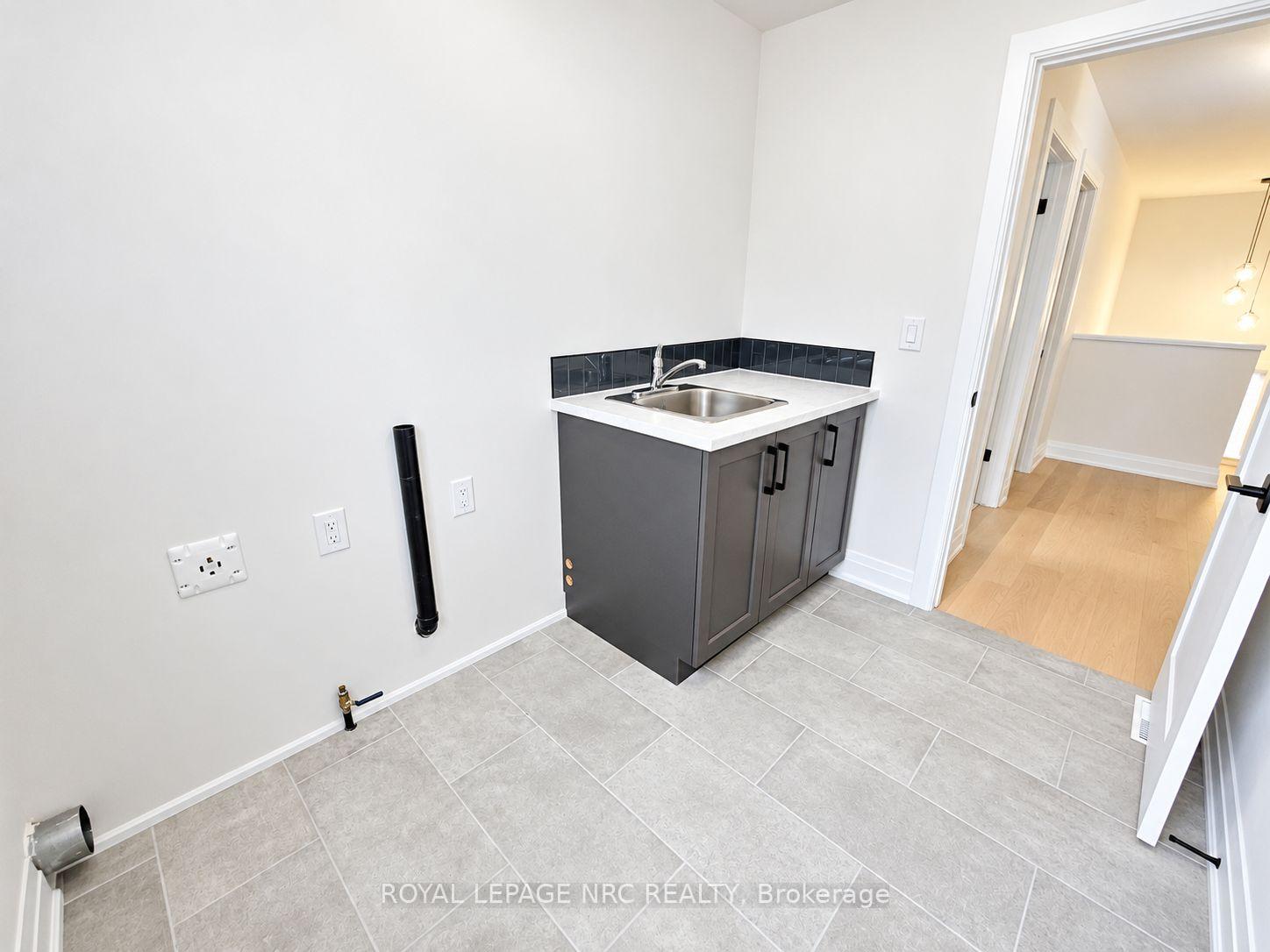 Photo 27 of 4705 Lee Avenue, Niagara Falls, Ascot — HOMEH