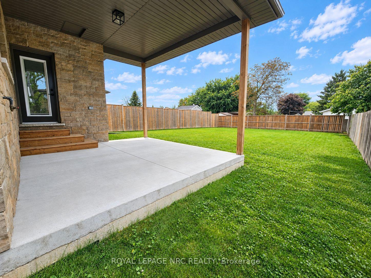 Photo 32 of 4705 Lee Avenue, Niagara Falls, Ascot — HOMEH
