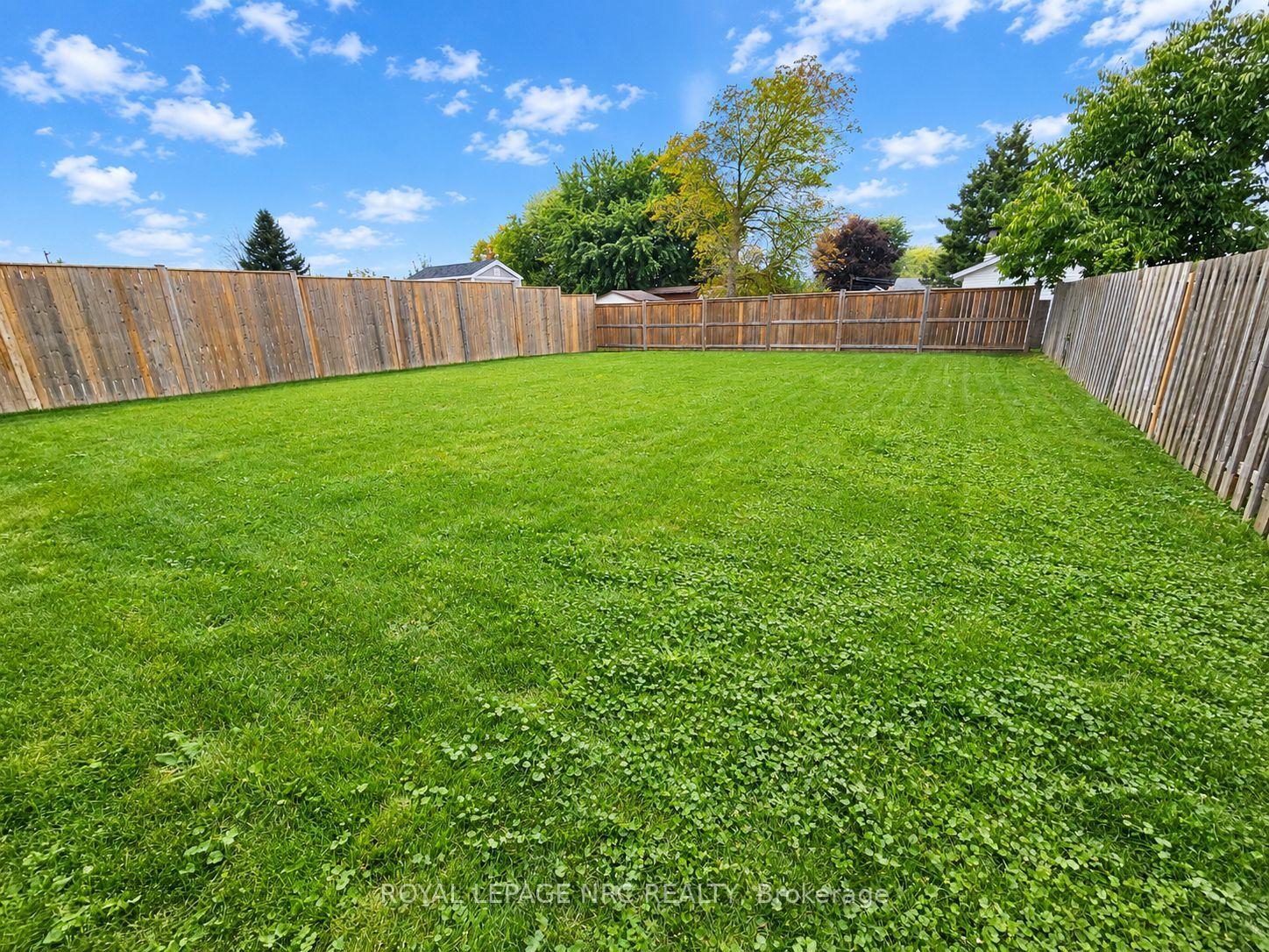 Photo 34 of 4705 Lee Avenue, Niagara Falls, Ascot — HOMEH